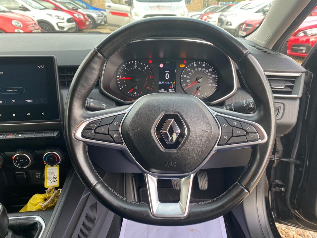 Used Renault Clio 2020 for sale - 76608996: Photo 19