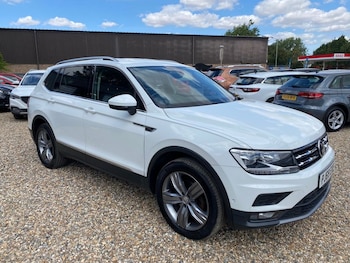 Used Volkswagen Tiguan Allspace 2020 for sale - 79437997: Photo