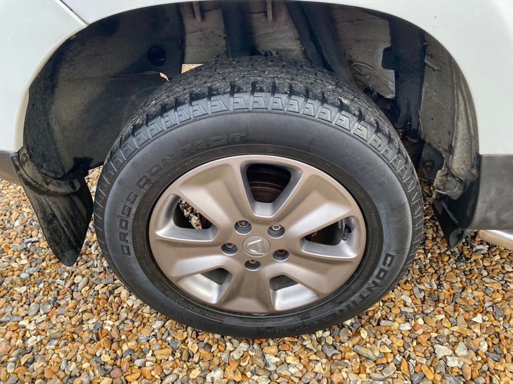 Used Dacia Duster 2015 for sale - 76609009: Photo 37