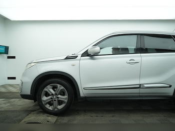 Used Suzuki Vitara 2015 for sale - 78824213: Photo