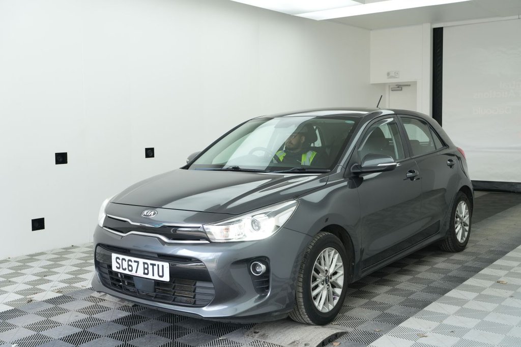 Used Kia Rio 2018 for sale - 78128843: Photo 2