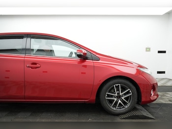 Used Toyota Auris 2014 for sale - 76760696: Photo