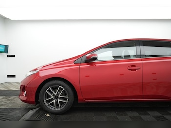 Used Toyota Auris 2014 for sale - 76760696: Photo