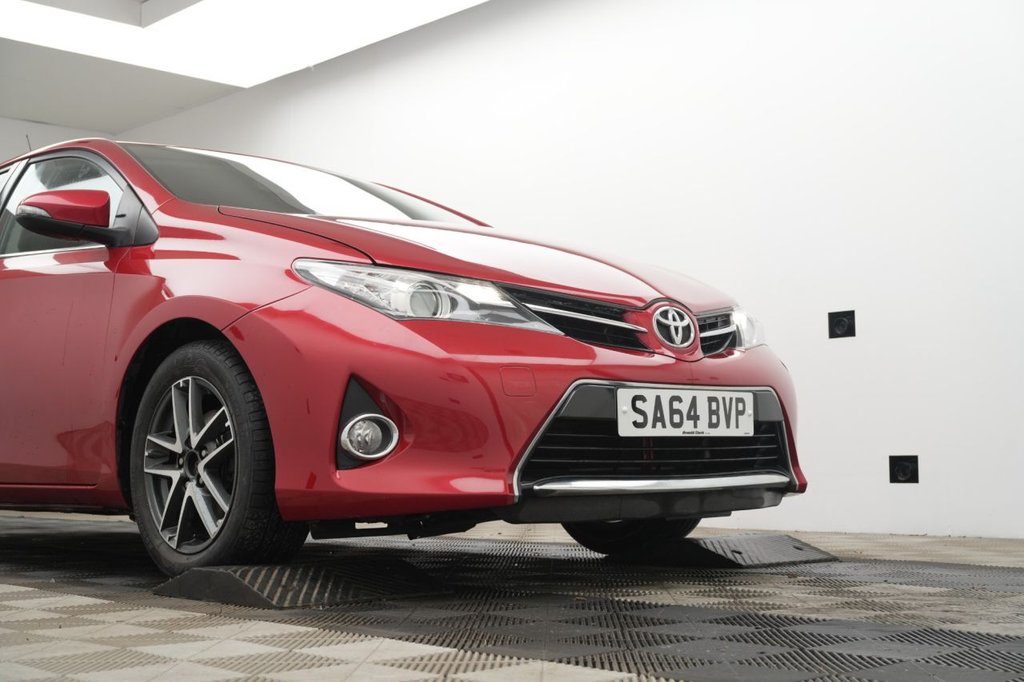Used Toyota Auris 2014 for sale - 76760696: Photo 5