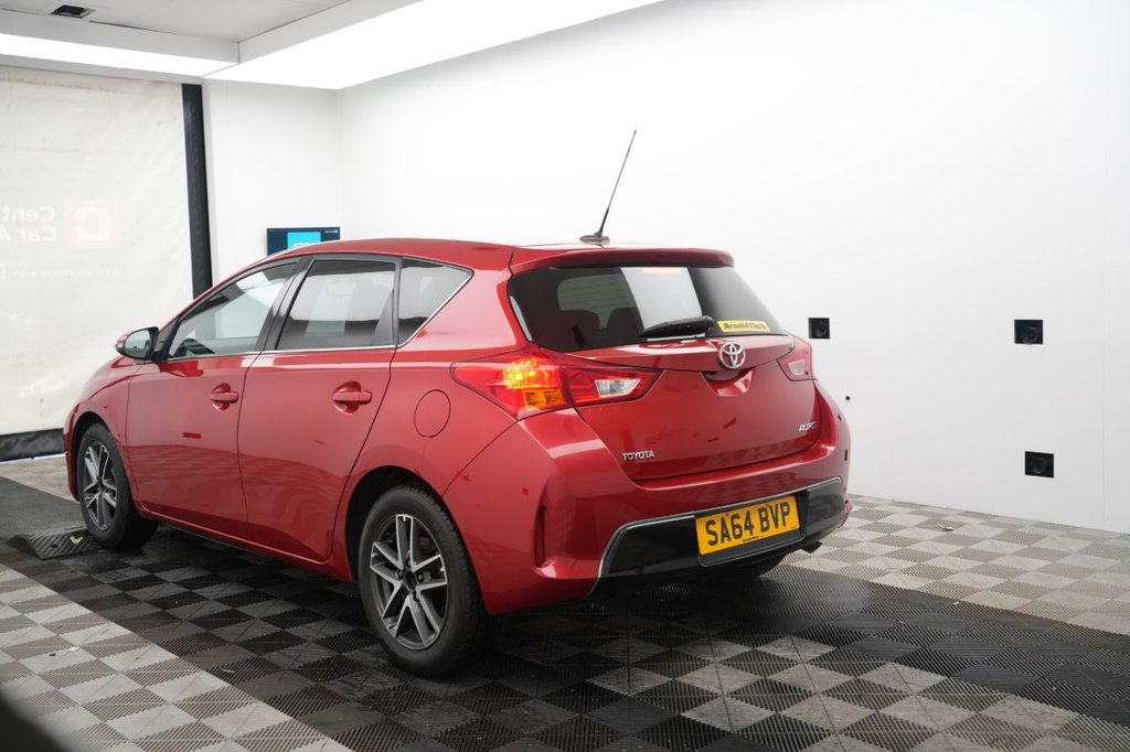 Used Toyota Auris 2014 for sale - 76760696: Photo 8