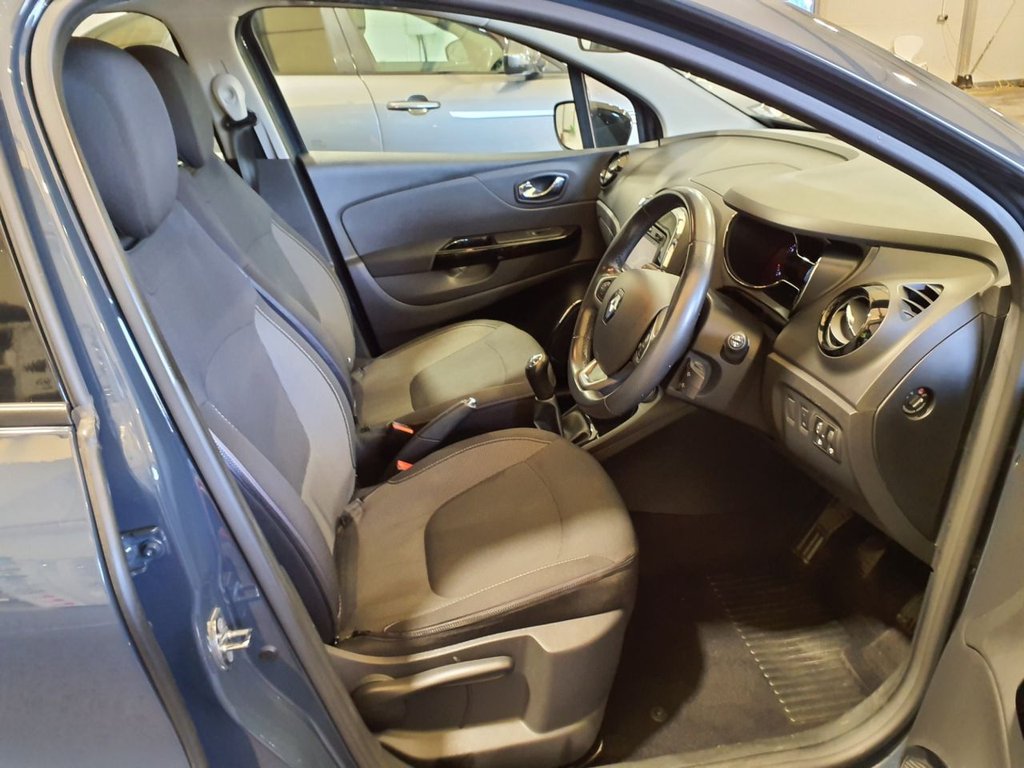 Used Renault Captur 2016 for sale - 76672559: Photo 10