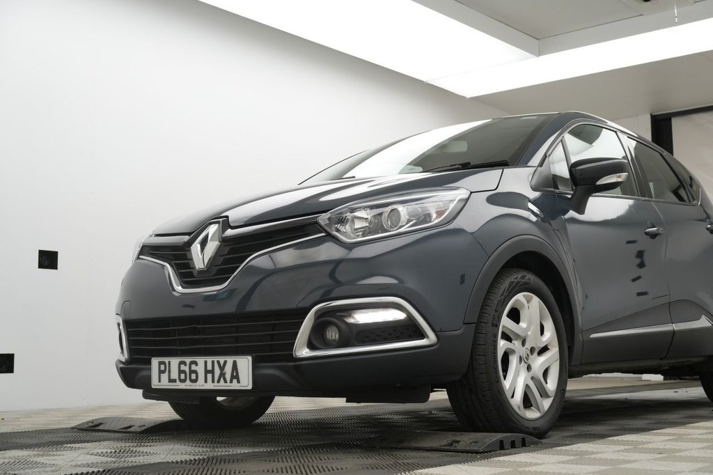 Used Renault Captur 2016 for sale - 76672559: Photo 6