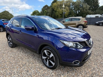 Used Nissan Qashqai 2017 for sale - 76609031: Photo