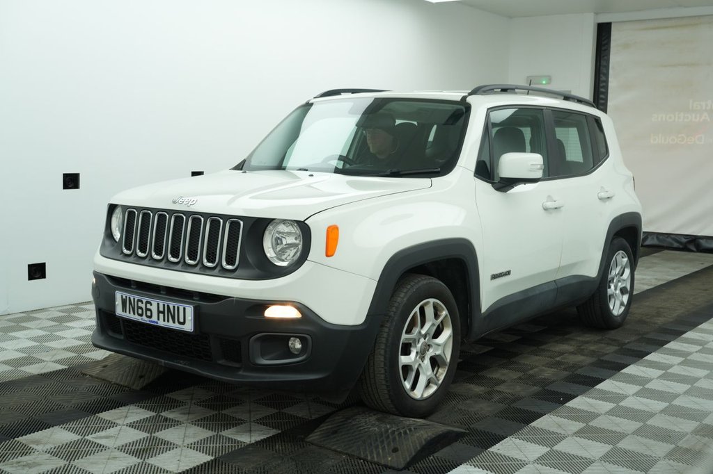 Used Jeep Renegade 2016 for sale - 78056156: Photo 2