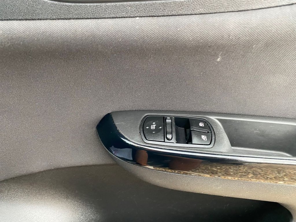 Used Vauxhall Corsa 2017 for sale - 76609033: Photo 20