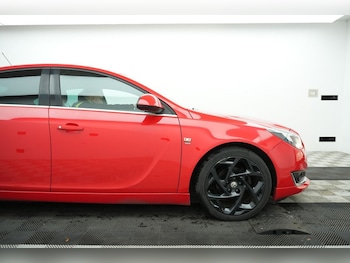Used Vauxhall Insignia 2015 for sale - 77919819: Photo