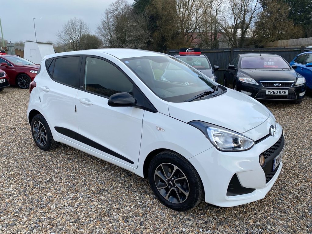Used Hyundai i10 2018 for sale - 77806085: Photo 2
