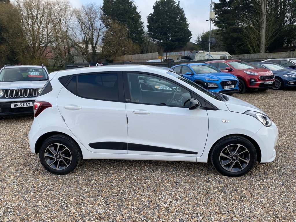 Used Hyundai i10 2018 for sale - 77806085: Photo 3