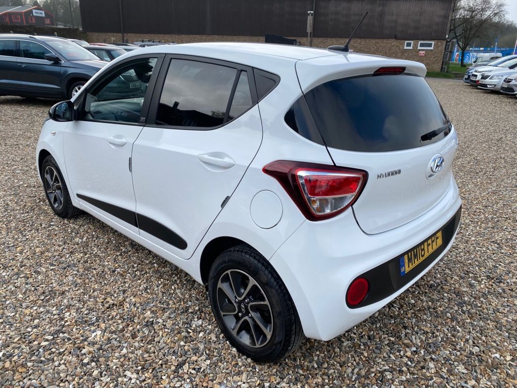 Used Hyundai i10 2018 for sale - 77806085: Photo 7