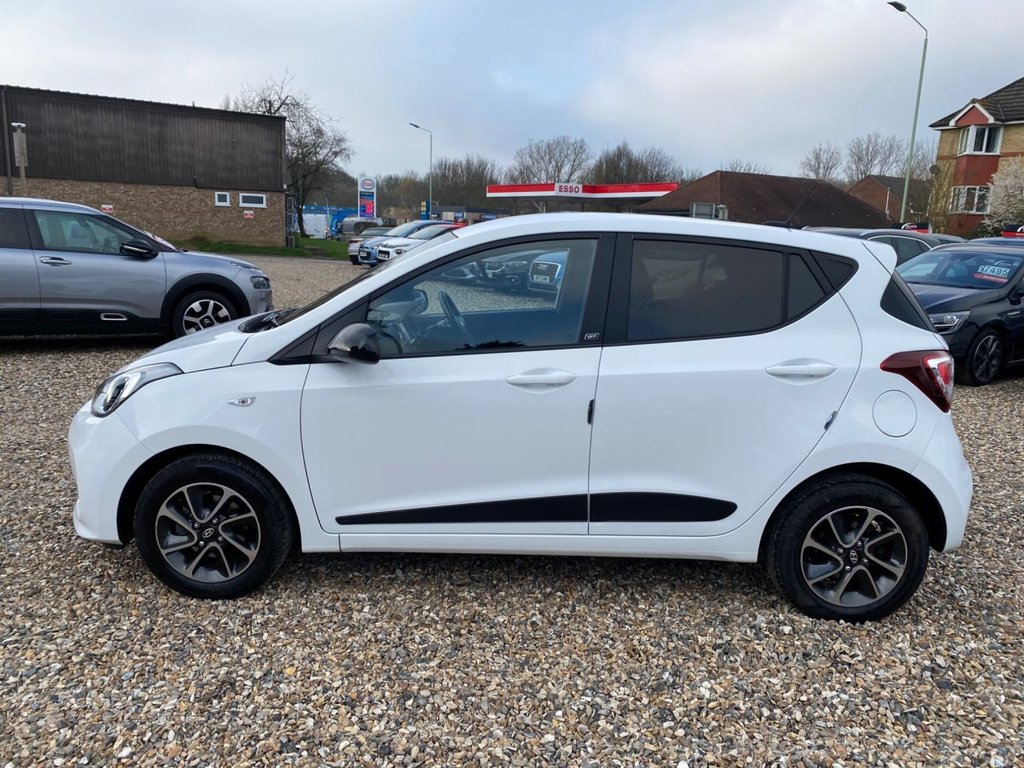 Used Hyundai i10 2018 for sale - 77806085: Photo 8
