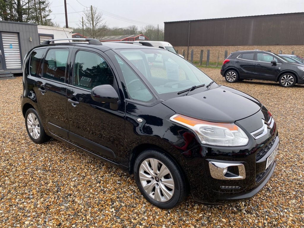 Used Citroen C3 Picasso 2017 for sale - 77551477: Photo 2