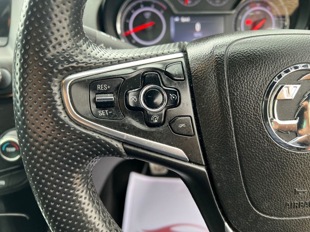 Used Vauxhall Insignia 2015 for sale - 78110263: Photo 21