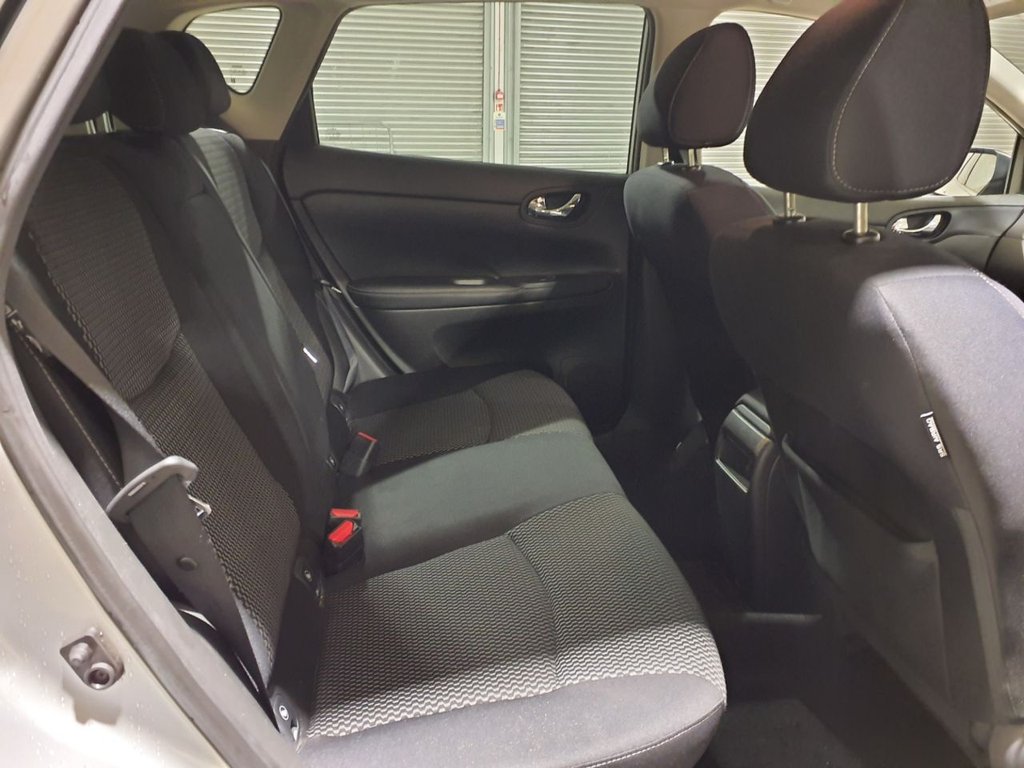 Used Nissan Pulsar 2015 for sale - 77200597: Photo 11