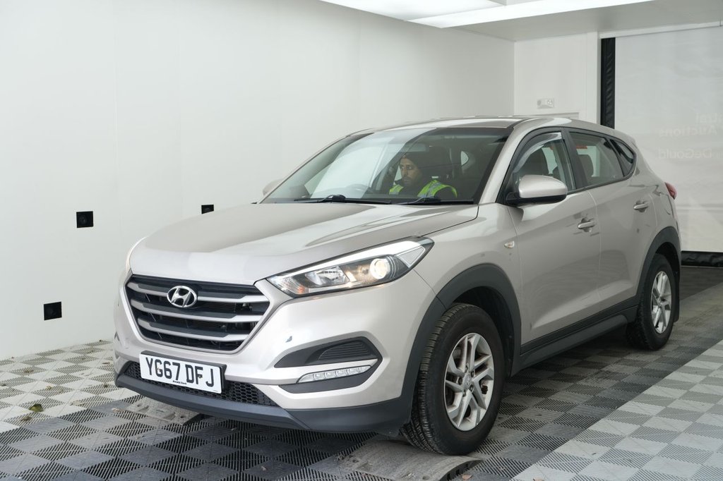 Used Hyundai TUCSON 2017 for sale - 78154277: Photo 2