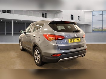 Used Hyundai Santa Fe 2015 for sale - 75953956: Photo