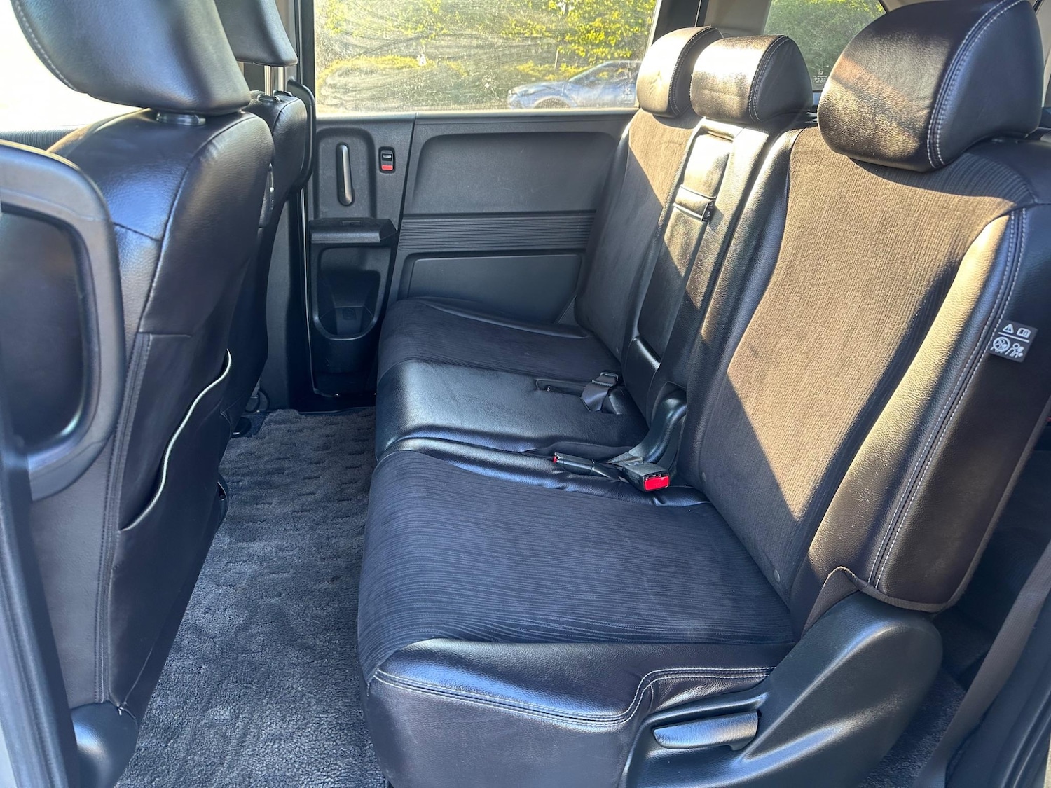 Vehicle 29