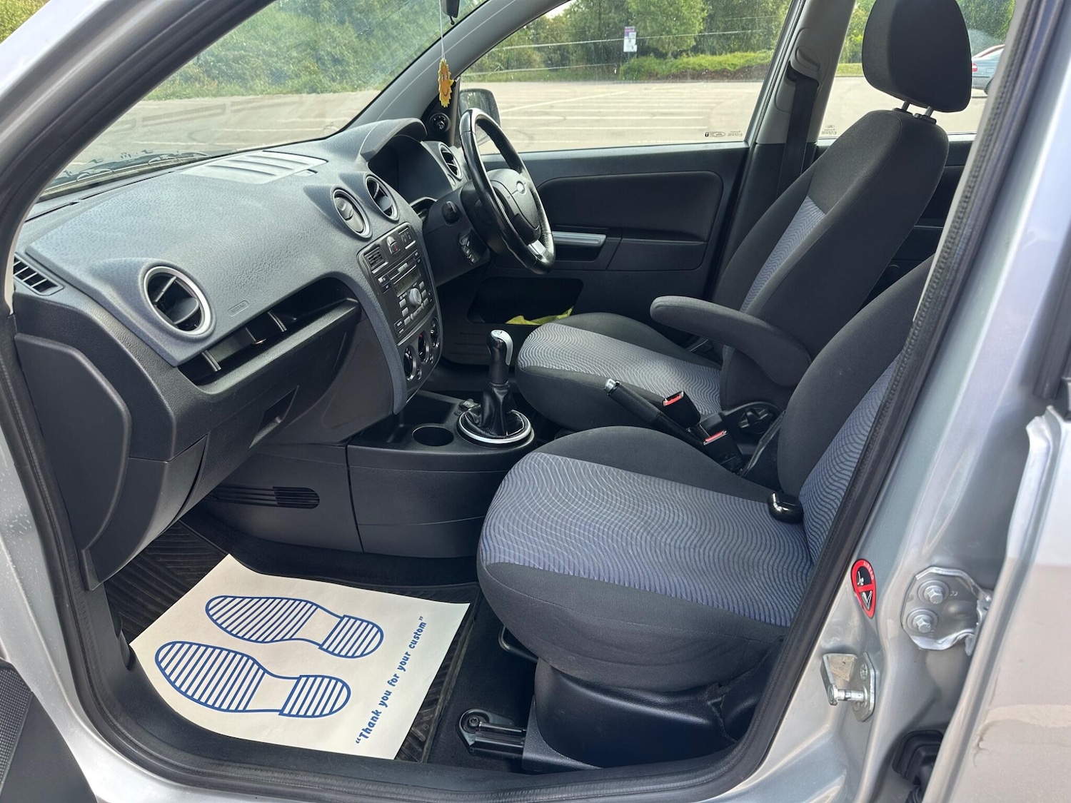 Vehicle 33