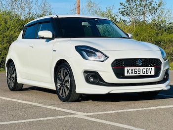 2025 (69) - RS hybrid 5-Door