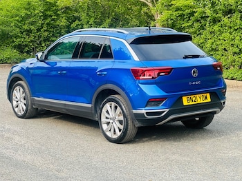 Used Volkswagen T-Roc 2021 for sale - 75689313: Photo