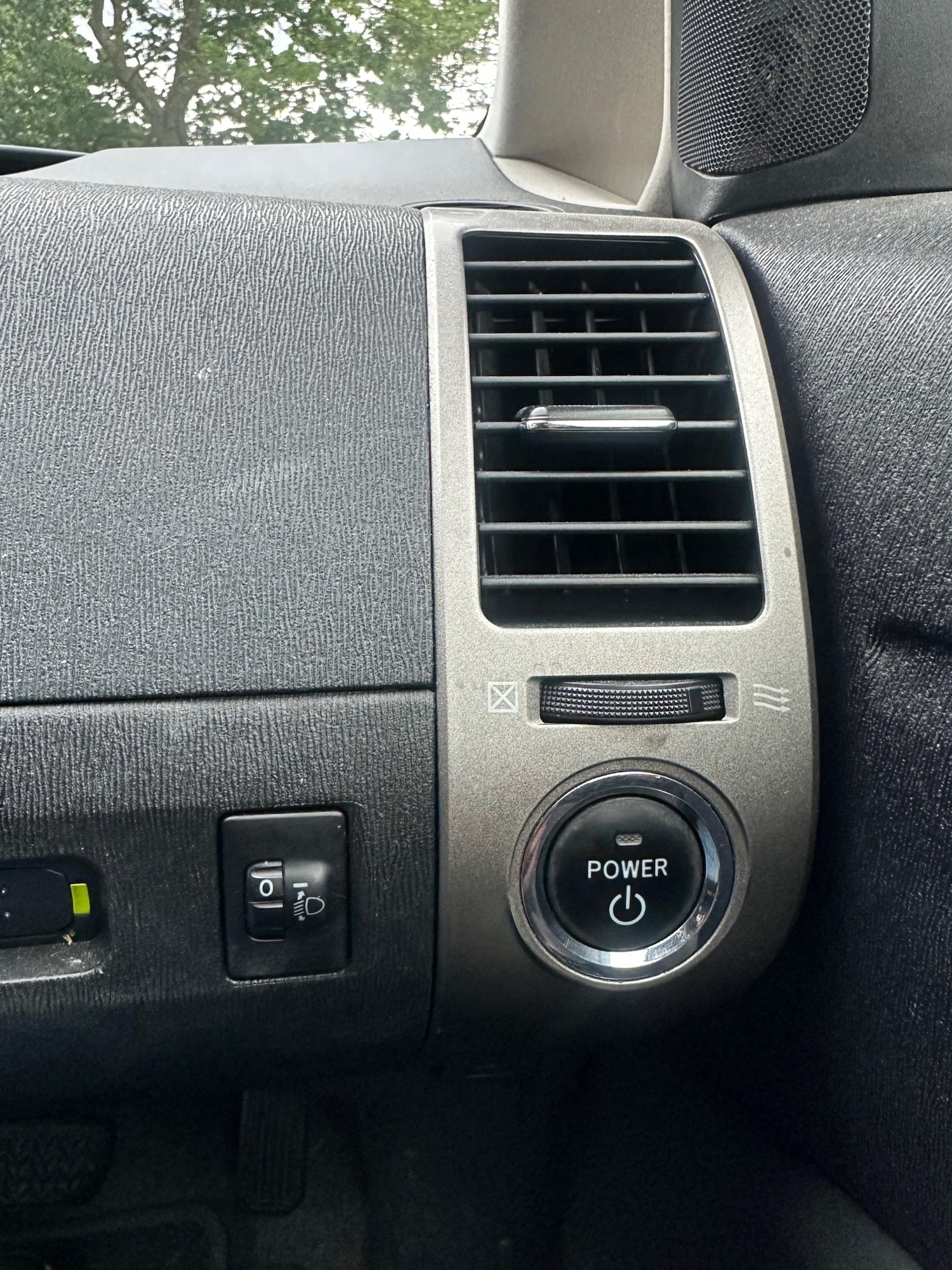 Vehicle 33