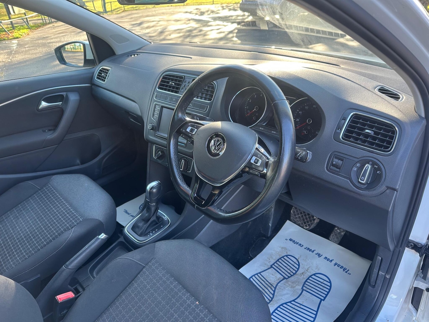 Used Volkswagen Polo 2016 for sale - 76377591: Photo 28