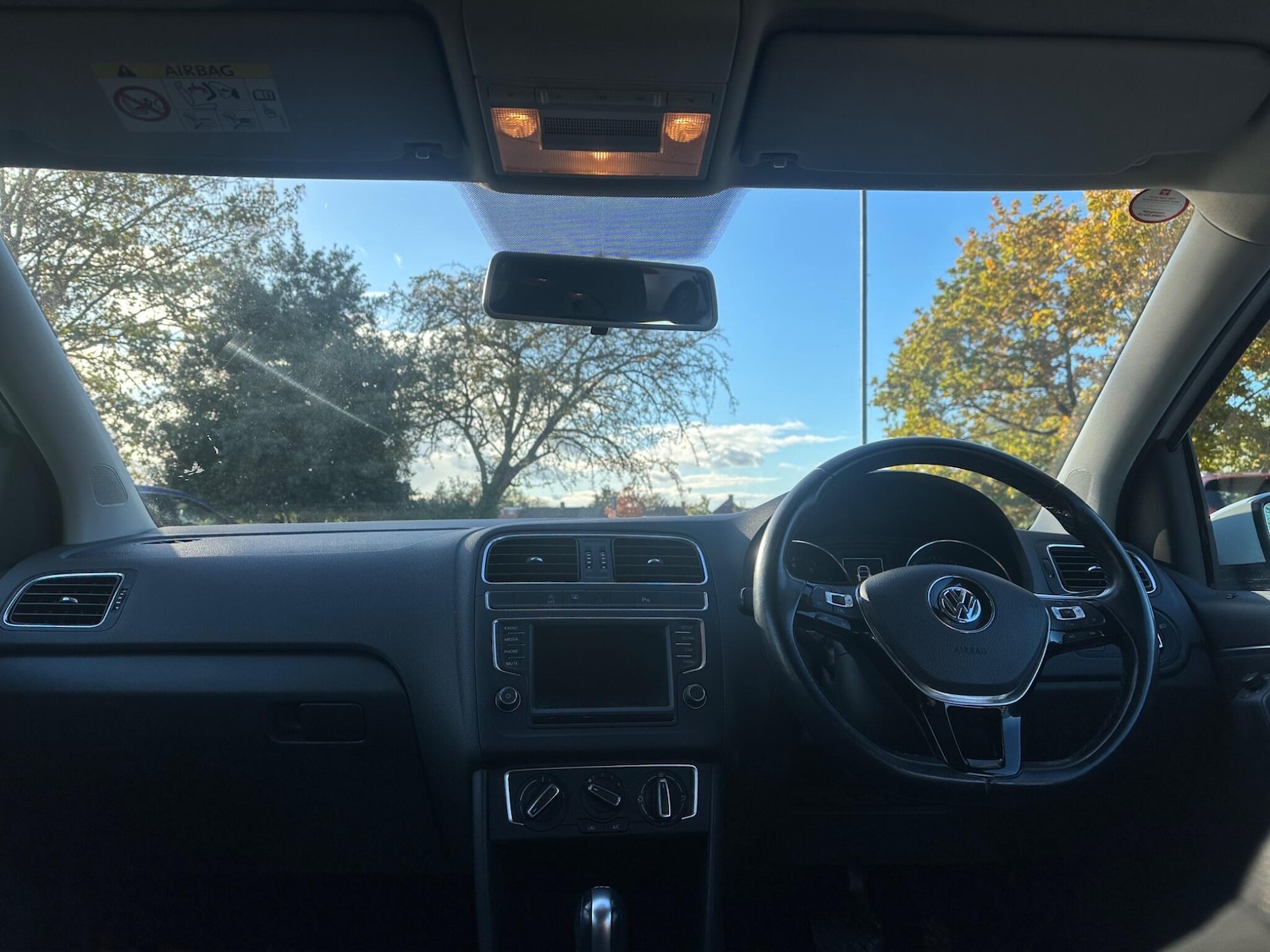 Used Volkswagen Polo 2016 for sale - 76377591: Photo 29