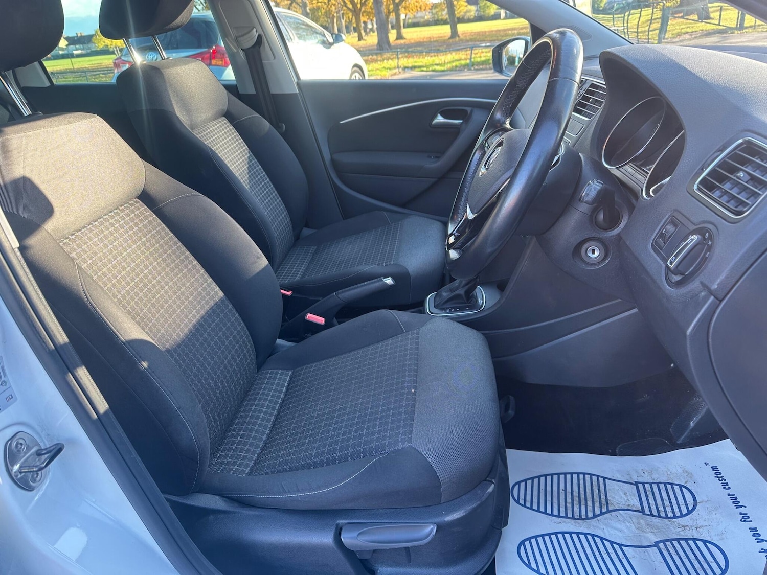 Used Volkswagen Polo 2016 for sale - 76377591: Photo 33