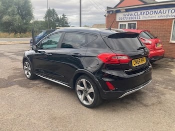 Used Ford Fiesta 2018 for sale - 79675659: Photo