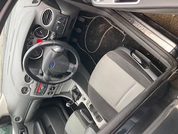 Used Ford Focus 2010 for sale - 78186771: Photo