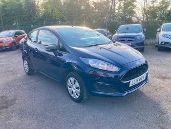Used Ford Fiesta 2016 for sale - 78518487: Photo