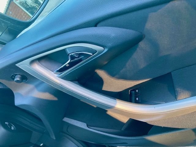 Used Vauxhall Astra 2011 for sale - 76447080: Photo 14