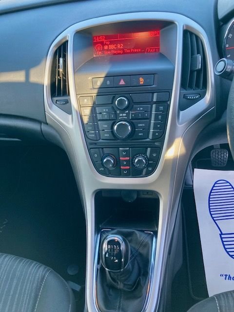 Used Vauxhall Astra 2011 for sale - 76447080: Photo 16