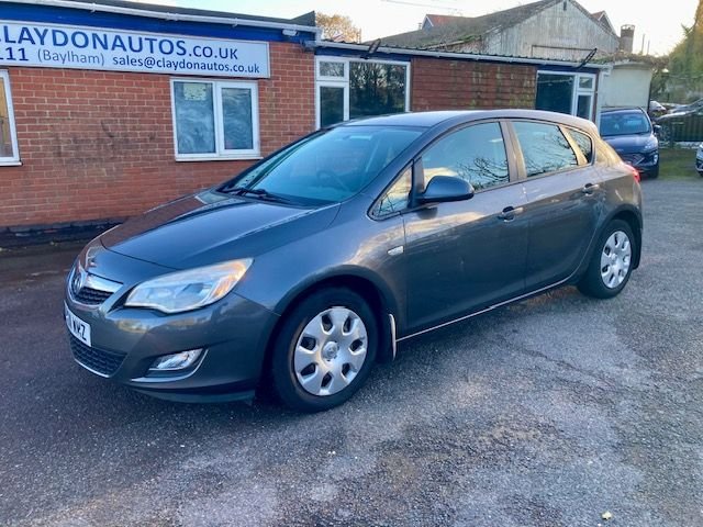 Used Vauxhall Astra 2011 for sale - 76447080: Photo 3