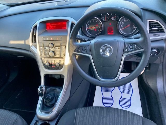 Used Vauxhall Astra 2011 for sale - 76447080: Photo 6