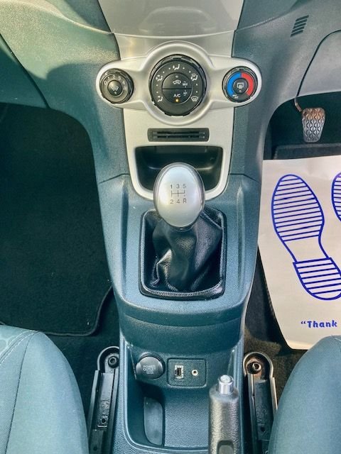 Used Ford Fiesta 2011 for sale - 76080740: Photo 16