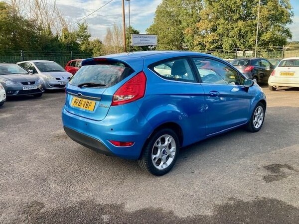 Used Ford Fiesta 2011 for sale - 76080740: Photo 5