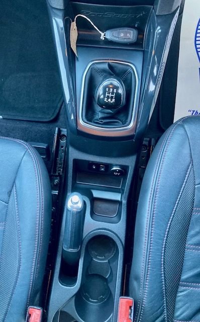 Used Ford Ecosport 2015 for sale - 76610289: Photo 21