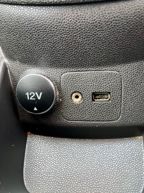 Used Ford Fiesta 2013 for sale - 76203083: Photo 11