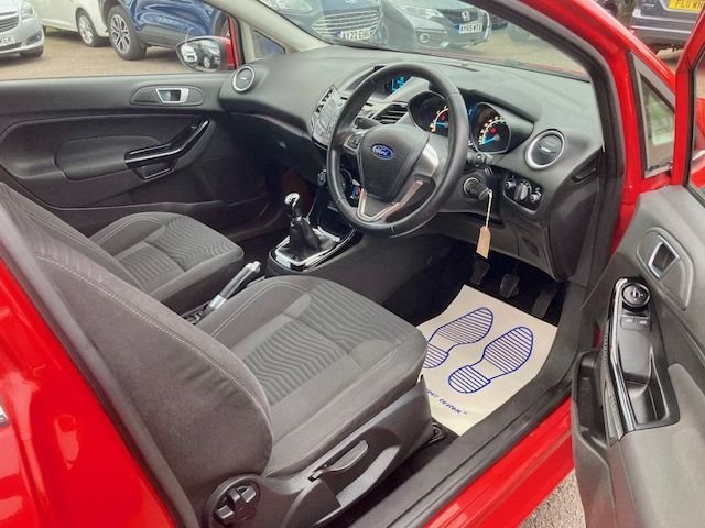 Used Ford Fiesta 2013 for sale - 76203083: Photo 4