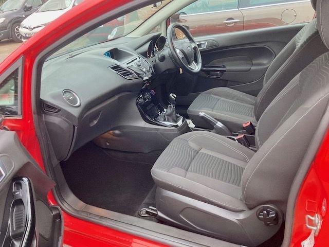 Used Ford Fiesta 2013 for sale - 76203083: Photo 9