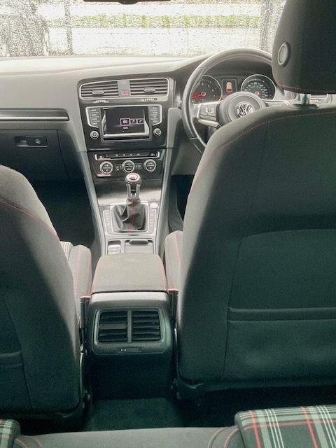 Used Volkswagen Golf 2015 for sale - 77451850: Photo 27