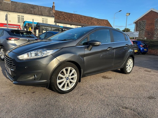 Used Ford Fiesta 2017 for sale - 76216764: Photo 10