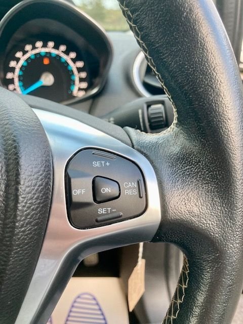 Used Ford Fiesta 2017 for sale - 76216764: Photo 24