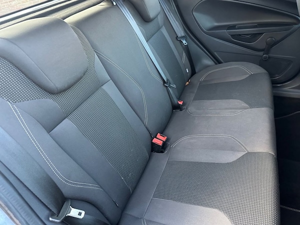 Used Ford Fiesta 2017 for sale - 76216764: Photo 28