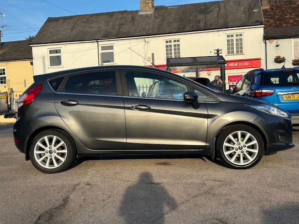 Used Ford Fiesta 2017 for sale - 76216764: Photo 3